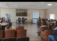 Juan Carlos Chalde asiste a la Sesión del Concejo Deliberante Estudiantil